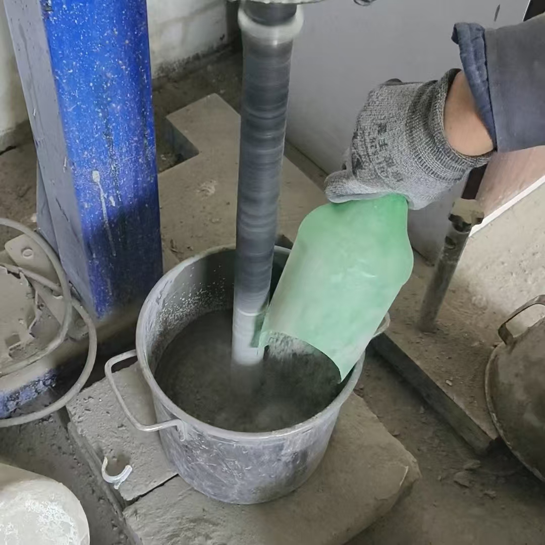 武定桥梁公路张拉用H60压浆料与普通压浆料有什么区别？